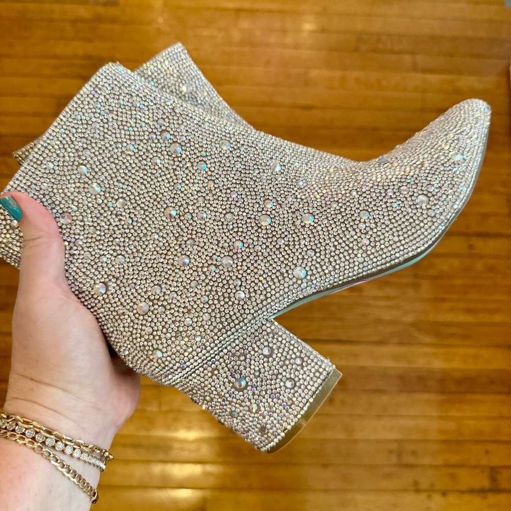 Betsey Johnson Kyla Bootie blue bottoms - Picture 2 of 5